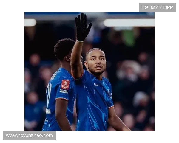 雷速评审团解析恩昆库禁区内两次倒地未判点球是否符合判罚规则